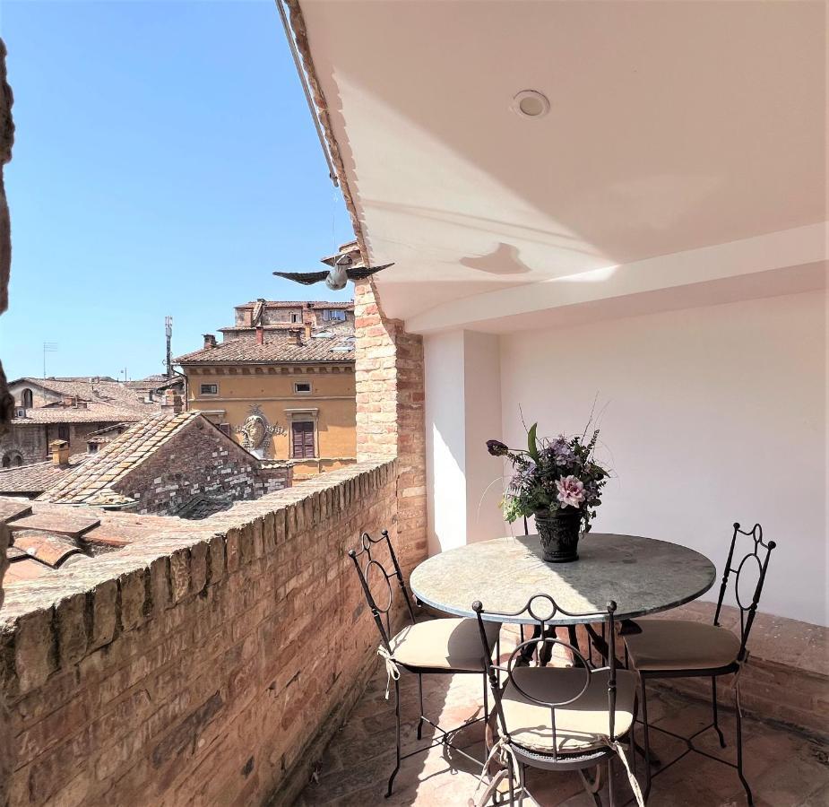 Il Terrazzo Di Tolomei Siena Eksteriør billede