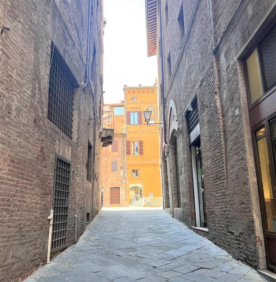 Il Terrazzo Di Tolomei Siena Eksteriør billede